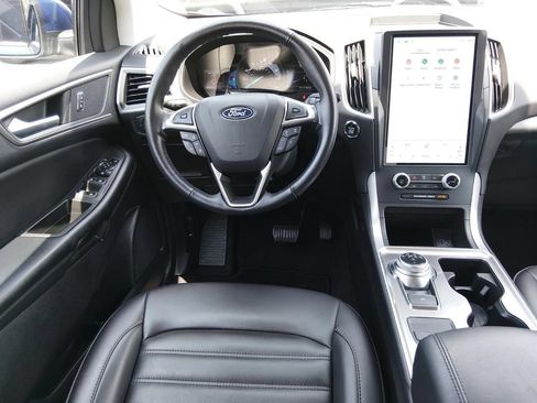 Used 2023 Ford Edge SEL AWD/4WD image 11