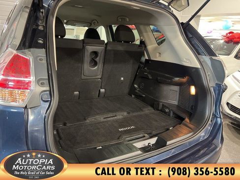 Used 2016 Nissan Rogue SV AWD/4WD image 17