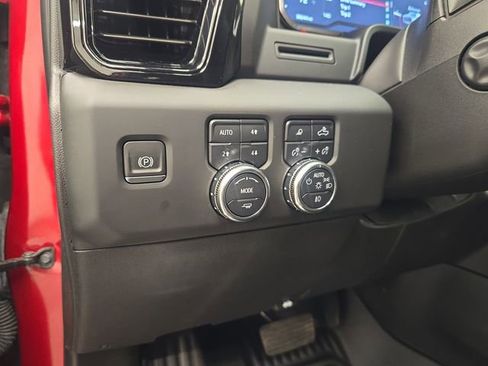 Used 2024 GMC Sierra 1500 AT4 AWD/4WD image 34