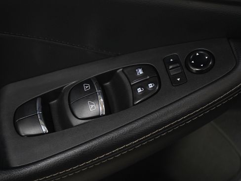 Used 2023 Nissan Maxima SL FWD image 20