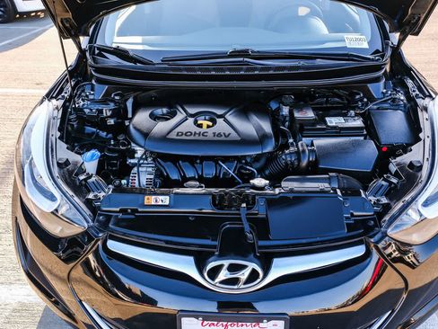 Used 2016 Hyundai Elantra SE FWD image 27