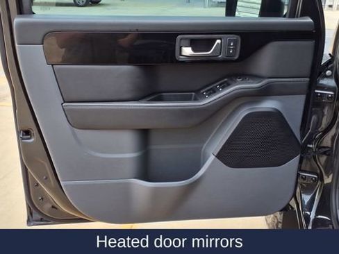 Used 2024 INEOS Grenadier Fieldmaster Edition image 12