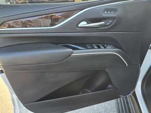 Used 2023 Cadillac Escalade Sport Platinum image 22