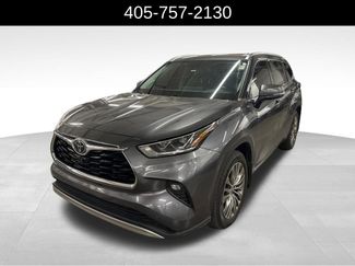 Used 2020 Toyota Highlander Platinum 360° Tour