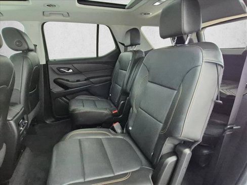 Used 2019 Chevrolet Traverse Premier w/ Redline Edition AWD/4WD image 22