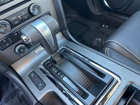 Used 2012 Ford Mustang Premium image 22