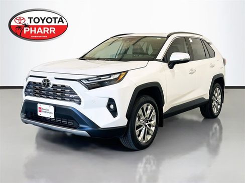 Used 2025 Toyota RAV4 Limited FWD image 1