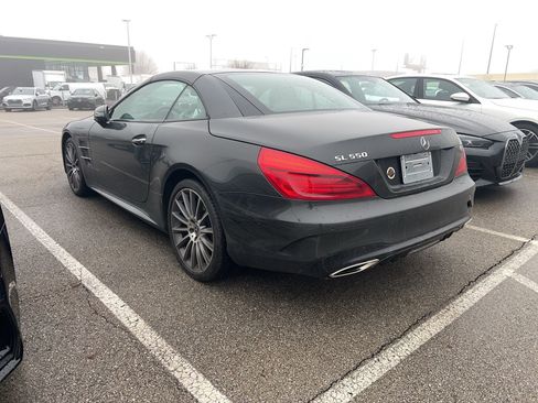 Used 2019 Mercedes-Benz SL 550 image 5