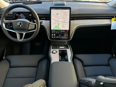 New 2025 Volvo EX90 Ultra image 14