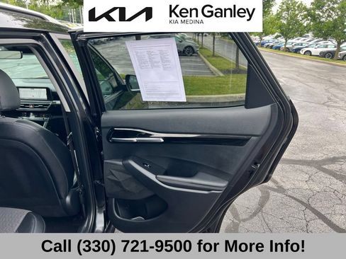 Certified 2024 Kia Seltos S AWD/4WD image 53