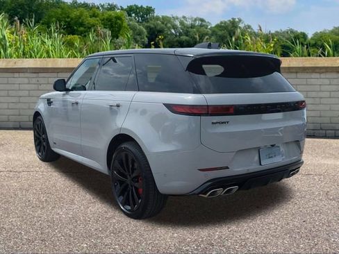 New 2026 Land Rover Range Rover Sport Dynamic SE AWD/4WD image 6