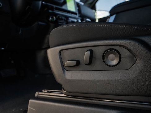 New 2026 Chevrolet Silverado 1500 RST AWD/4WD image 16