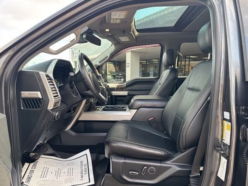 Used 2017 Ford F350 Lariat w/ Lariat Ultimate Package image 19