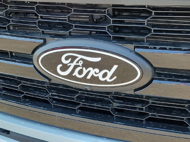 New 2026 Ford F150 Lariat w/ Equipment Group 501A Mid AWD/4WD image 11