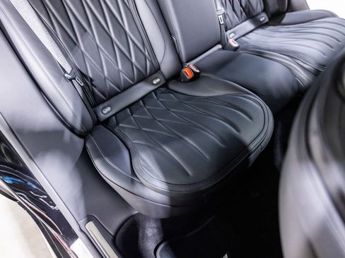 Used 2024 Mercedes-Benz S 63 AMG S w/ AMG Night Package image 33