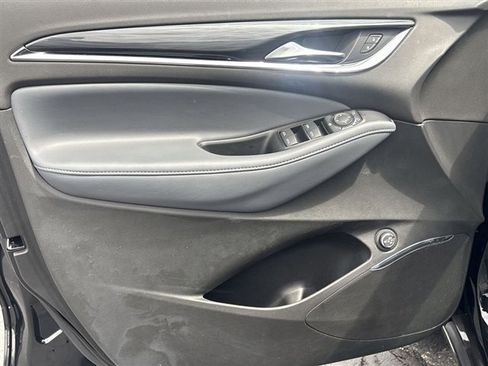 Used 2024 Buick Enclave Essence w/ LPO, Floor Liner Package AWD/4WD image 21