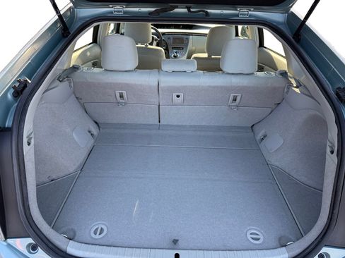 Used 2014 Toyota Prius Four image 17