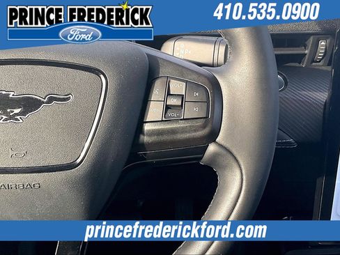 Used 2025 Ford Mustang Mach-E Premium image 18