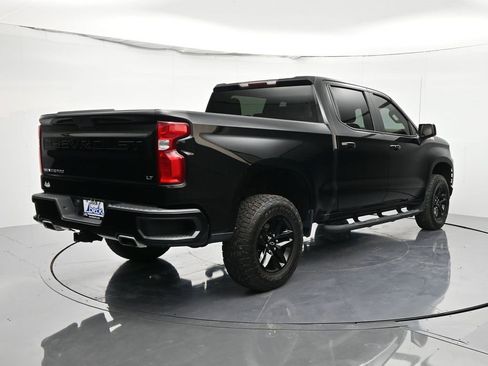Used 2021 Chevrolet Silverado 1500 LT Trail Boss w/ Bed Protection Package image 5
