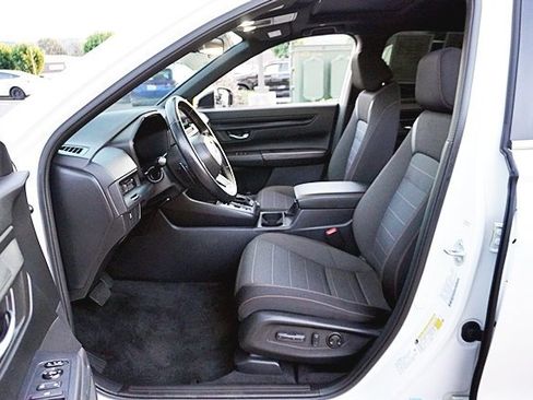 Used 2025 Honda CR-V Sport image 14