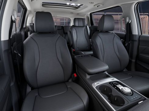 New 2026 Kia Carnival SX Prestige FWD image 15