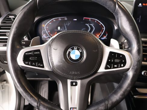 Used 2024 BMW X3 xDrive30i w/ Premium Package AWD/4WD image 3