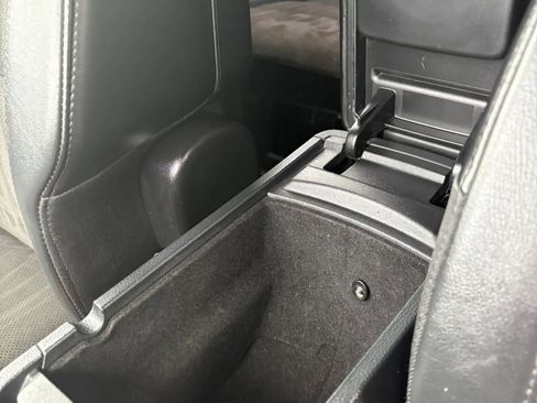 Used 2019 Dodge Durango GT AWD/4WD image 25