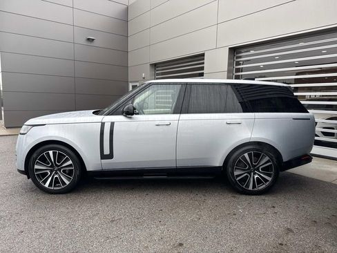 Certified 2024 Land Rover Range Rover SE AWD/4WD image 4