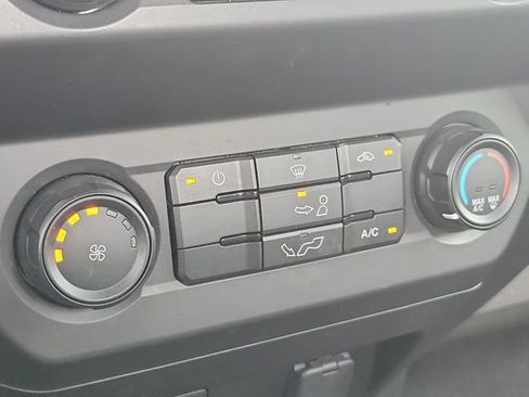 Used 2019 Ford F150 XL w/ Equipment Group 101A Mid AWD/4WD image 27
