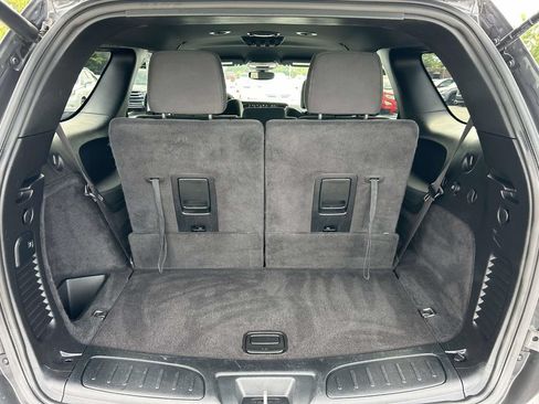 Used 2025 Dodge Durango GT RWD image 14