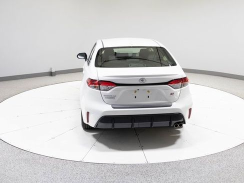Used 2023 Toyota Corolla SE image 8