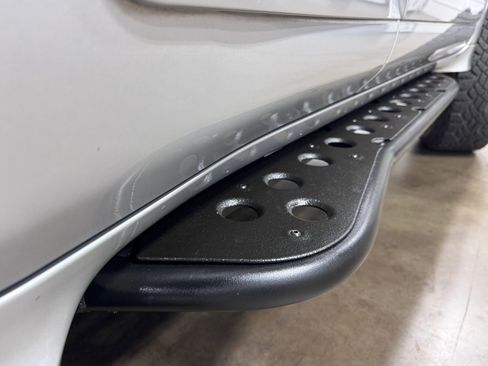 Used 2018 Lexus GX 460 image 23