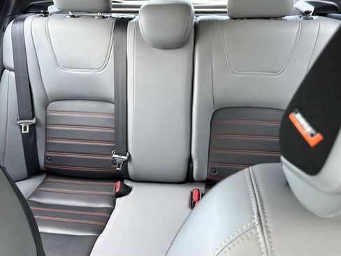 Used 2024 Nissan Kicks SR w/ SR Premium Package FWD image 20