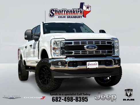 Used 2024 Ford F250 XLT w/ FX4 Off-Road Package AWD/4WD image 1
