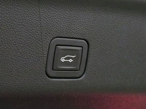 Used 2024 Cadillac Escalade Sport w/ Touring Package image 32