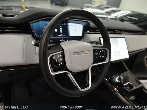 Used 2024 Land Rover Range Rover Sport SE image 30