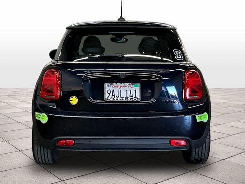 Used 2022 MINI Cooper SE image 6