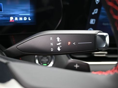 New 2026 Chevrolet Equinox RS image 21