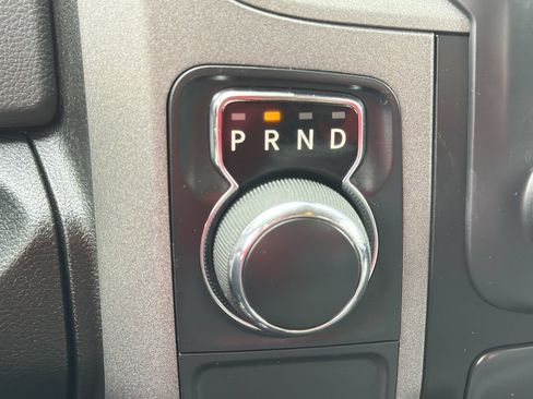 Used 2020 RAM 1500 Express RWD image 4