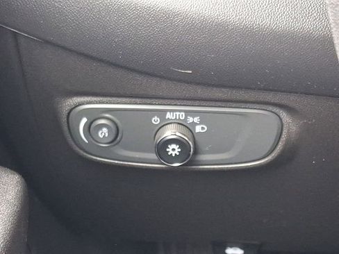 Certified 2023 Chevrolet Equinox LS w/ LS Convenience Package AWD/4WD image 22