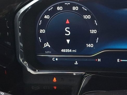 Used 2025 Chevrolet Silverado 3500 High Country w/ High Country Premium Package image 21