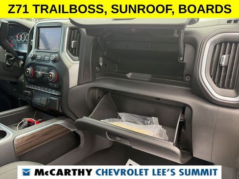 Used 2019 Chevrolet Silverado 1500 LT Trail Boss AWD/4WD image 37