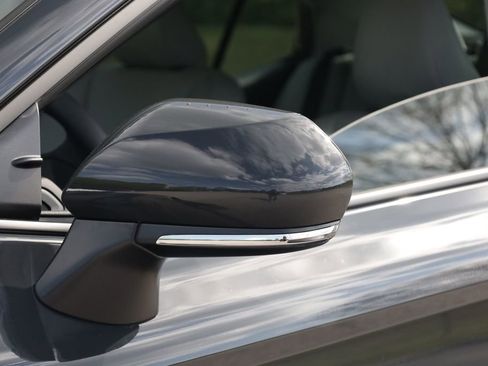 Used 2026 Toyota Camry LE w/ Convenience Package image 20