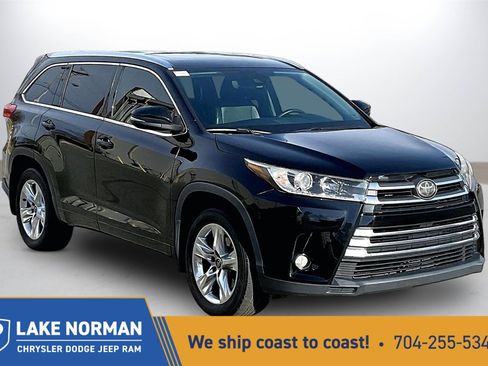 Used 2018 Toyota Highlander Limited image 1