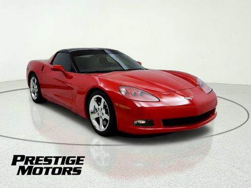 Used 2007 Chevrolet Corvette Coupe w/ Preferred Equipment Group RWD image 1