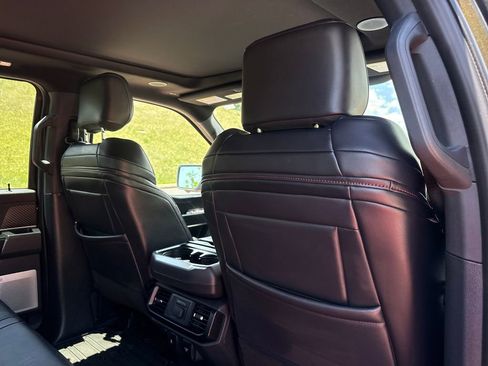 Used 2025 Ford F150 Raptor AWD/4WD image 25