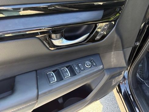 Used 2023 Honda CR-V Sport Touring image 19