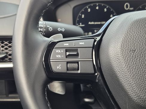 Certified 2025 Acura ADX AWD image 29