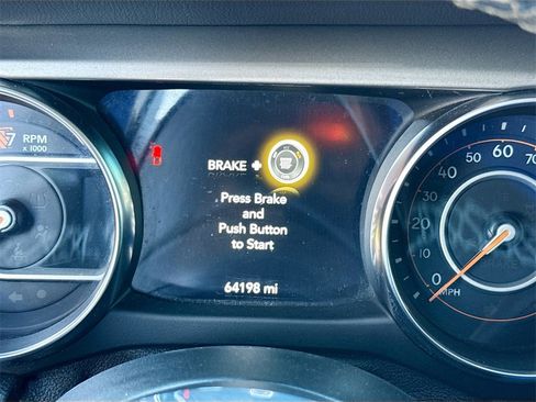 Used 2021 Jeep Gladiator Overland w/ Safety Group image 13