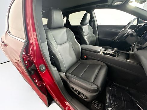 Used 2025 Lexus RX 350 w/ Convenience Package AWD/4WD image 27
